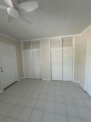 2918 Funston Street 33B, Hollywood, FL 33020