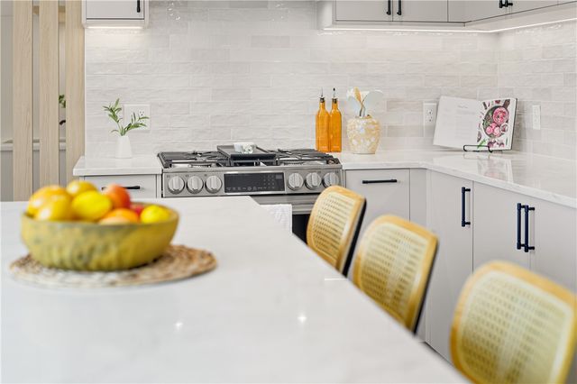 27 SOAR Way, Newport, RI 02840