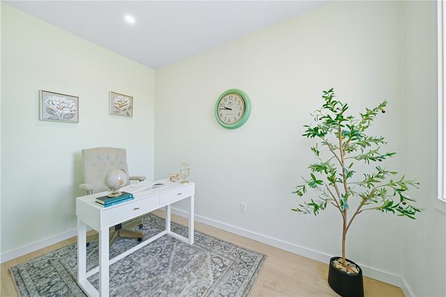 27 SOAR Way, Newport, RI 02840