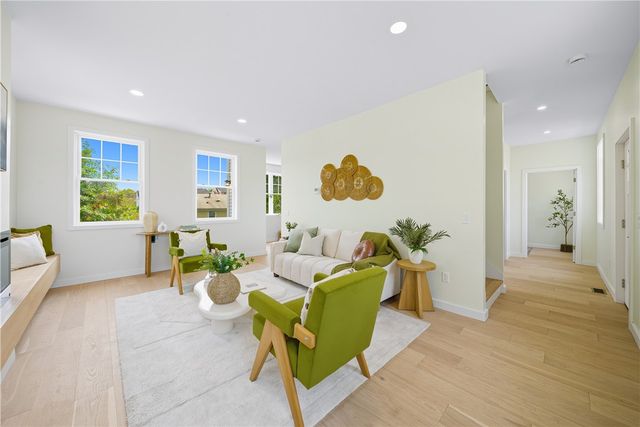 27 SOAR Way, Newport, RI 02840