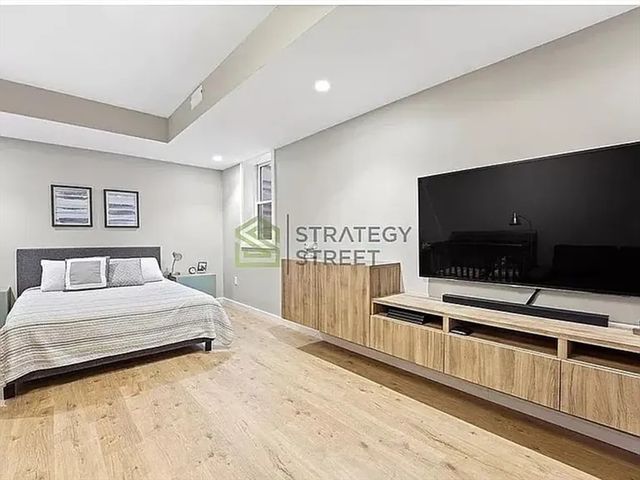 246 Boston Ste 1, Boston, MA 02125