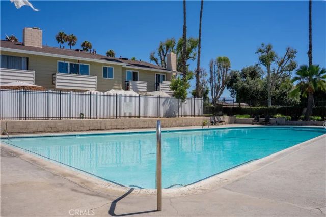 1192 Mitchell 3, Tustin, CA 92780