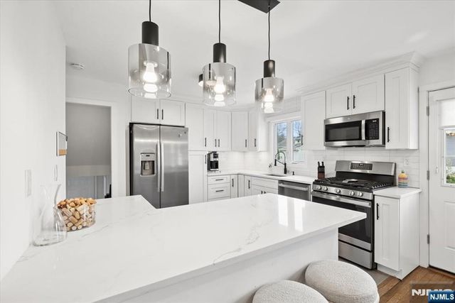 125 Park Avenue, Morris Township, NJ 07960