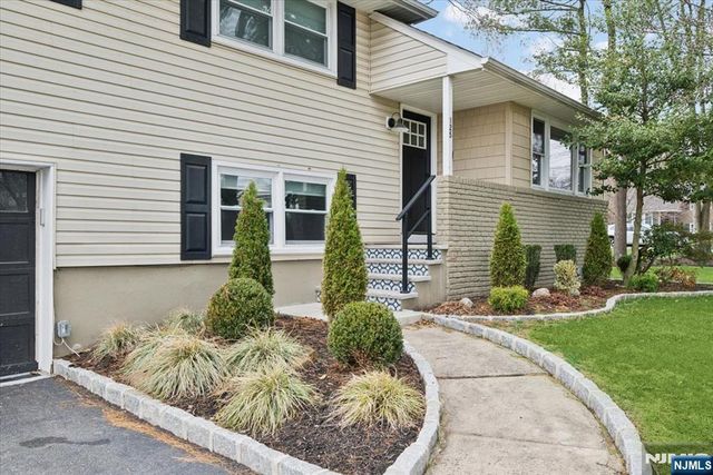 125 Park Avenue, Morris Township, NJ 07960