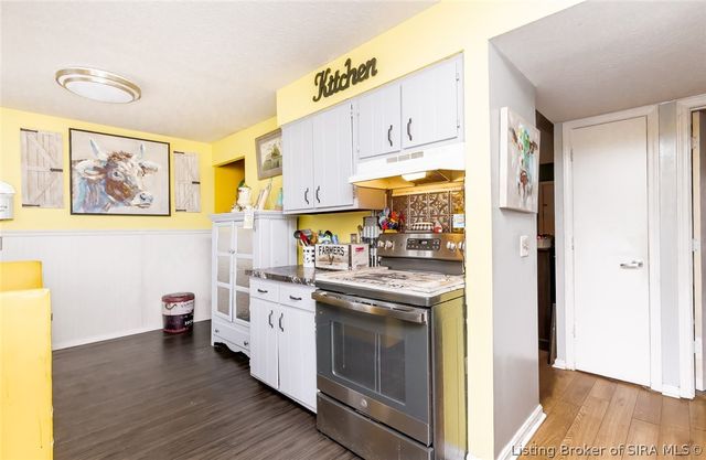 2510 Bishop Circle, Jeffersonville, IN 47130