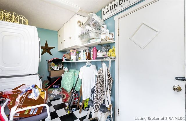 2510 Bishop Circle, Jeffersonville, IN 47130