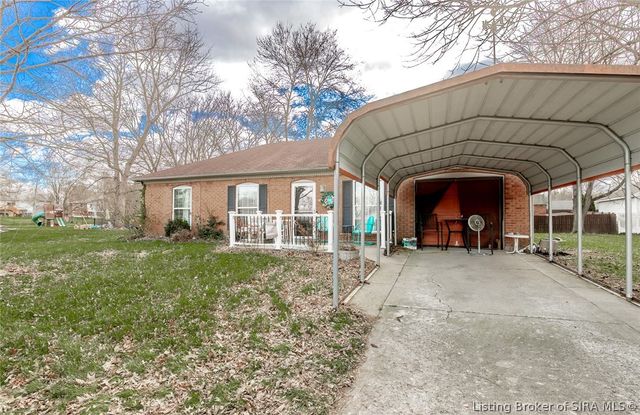 2510 Bishop Circle, Jeffersonville, IN 47130