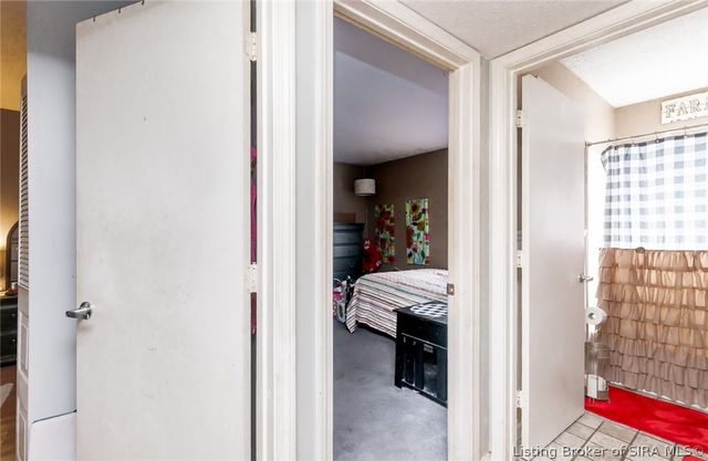 2510 Bishop Circle, Jeffersonville, IN 47130