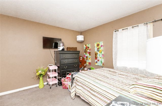 2510 Bishop Circle, Jeffersonville, IN 47130