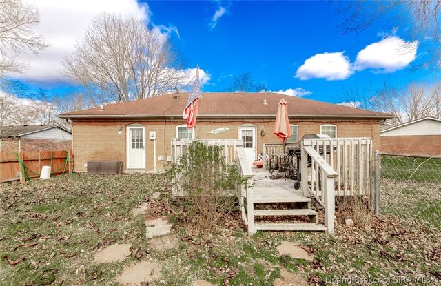 2510 Bishop Circle, Jeffersonville, IN 47130