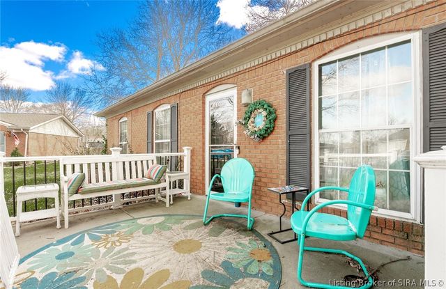 2510 Bishop Circle, Jeffersonville, IN 47130