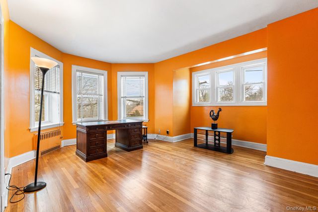 290 Park Hill Avenue, Yonkers, NY 10705