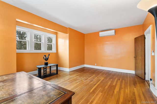 290 Park Hill Avenue, Yonkers, NY 10705