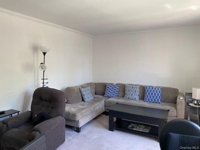 260-11 73rd Avenue E-2, Glen Oaks, NY 11004