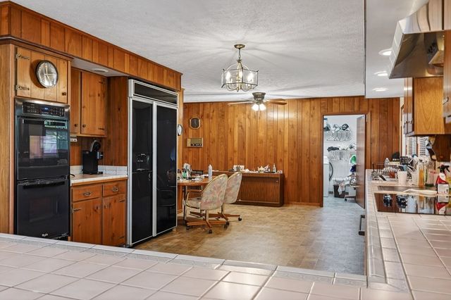 460 Petite Dr, Cookeville, TN 38501