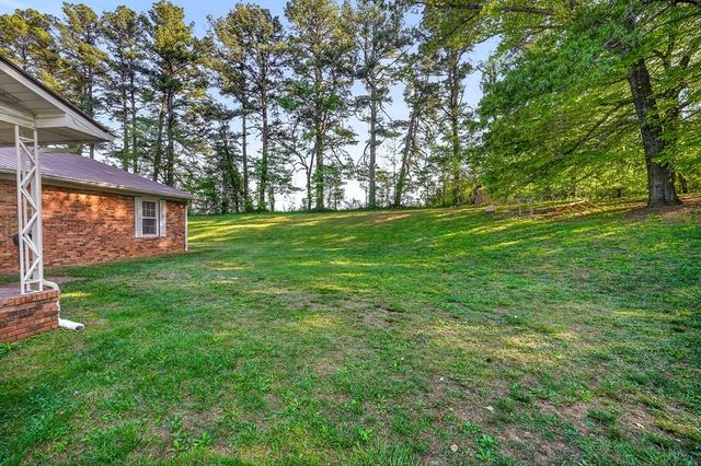 460 Petite Dr, Cookeville, TN 38501