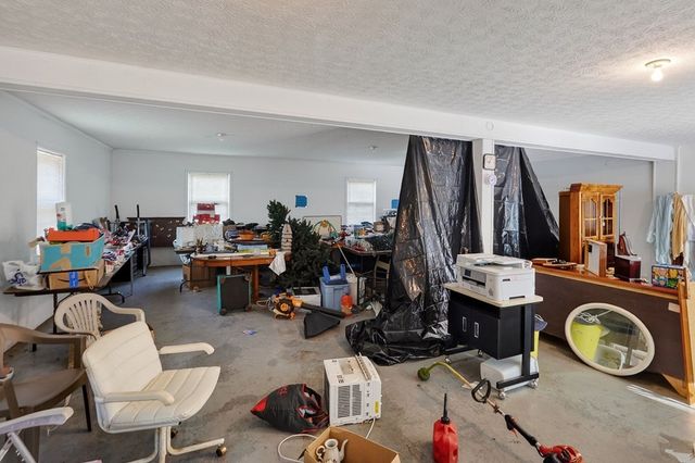 460 Petite Dr, Cookeville, TN 38501