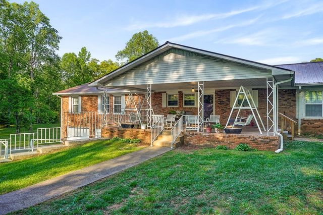 460 Petite Dr, Cookeville, TN 38501