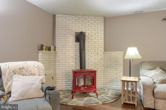 747 BARBARA ANN DR, Lebanon, PA 17046