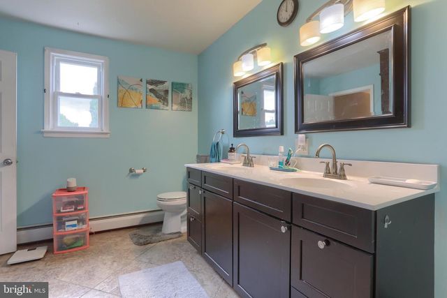 747 BARBARA ANN DR, Lebanon, PA 17046