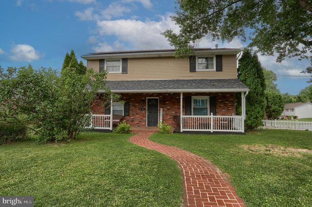 747 BARBARA ANN DR, Lebanon, PA 17046
