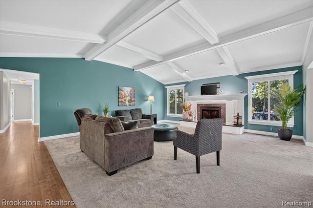 11921 Raintree Court, Shelby Twp, MI 48315