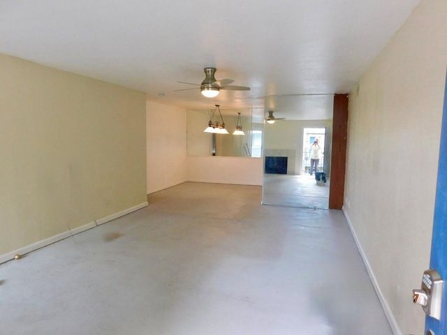 9797 Leawood Boulevard 402, Houston, TX 77099