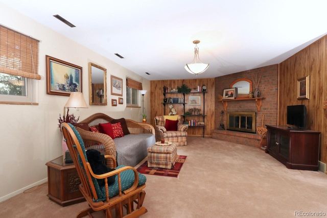 2114 Agate Court, Loveland, CO 80538