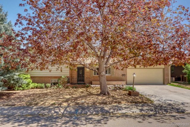 2114 Agate Court, Loveland, CO 80538