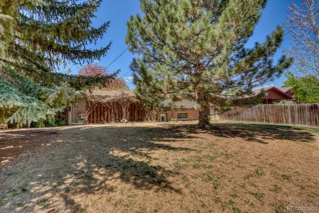 2114 Agate Court, Loveland, CO 80538