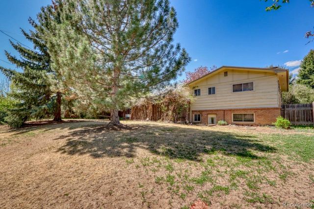 2114 Agate Court, Loveland, CO 80538