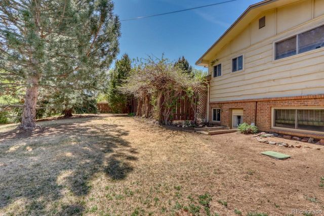 2114 Agate Court, Loveland, CO 80538