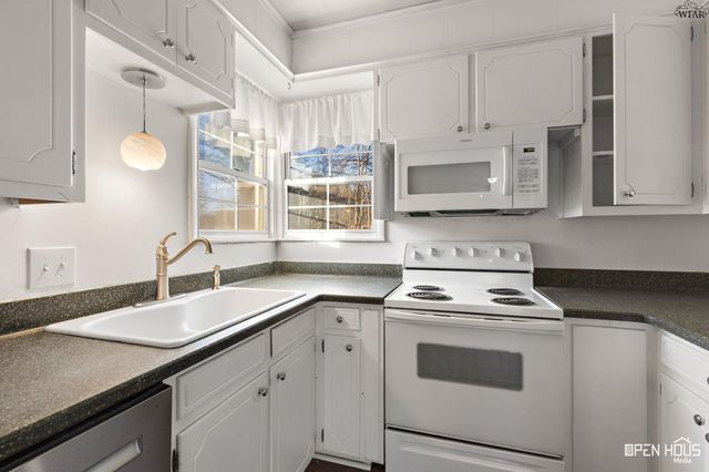 2415 ELLINGHAM DRIVE, Wichita Falls, TX 76308