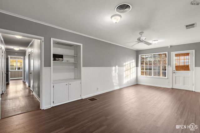 2415 ELLINGHAM DRIVE, Wichita Falls, TX 76308