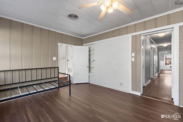 2415 ELLINGHAM DRIVE, Wichita Falls, TX 76308