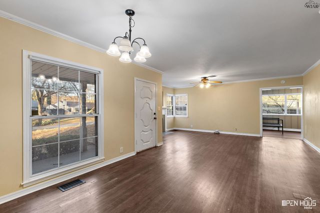 2415 ELLINGHAM DRIVE, Wichita Falls, TX 76308