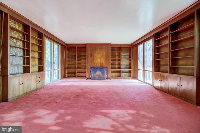 25 ELM RIDGE RD, Pennington, NJ 08534