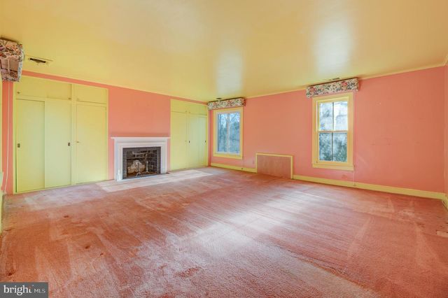 25 ELM RIDGE RD, Pennington, NJ 08534