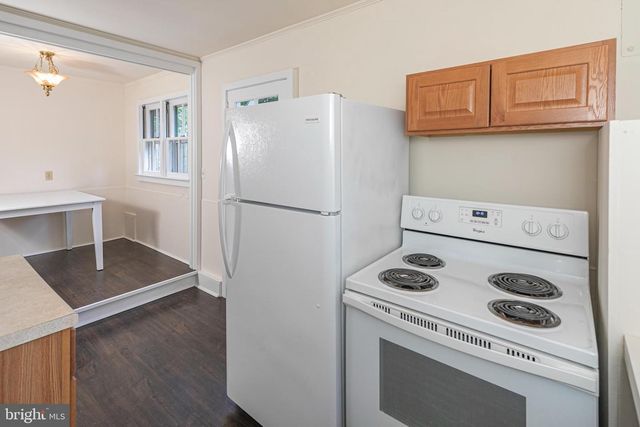 25 ELM RIDGE RD, Pennington, NJ 08534