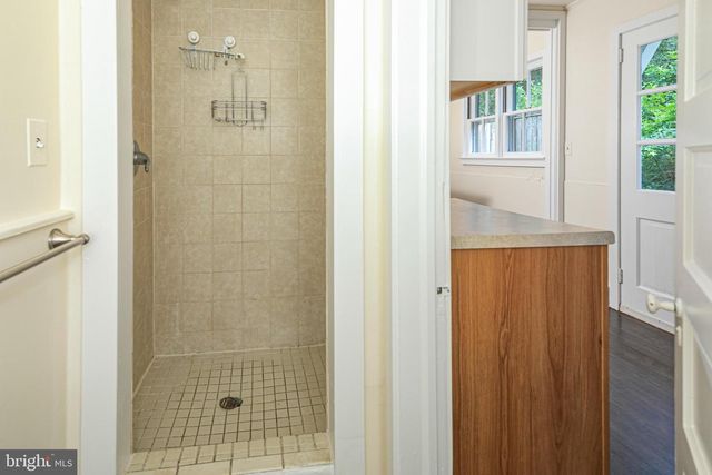 25 ELM RIDGE RD, Pennington, NJ 08534