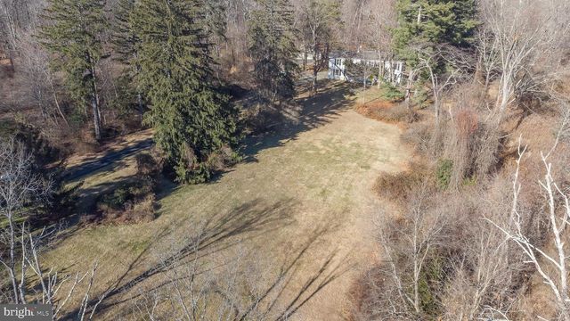 25 ELM RIDGE RD, Pennington, NJ 08534