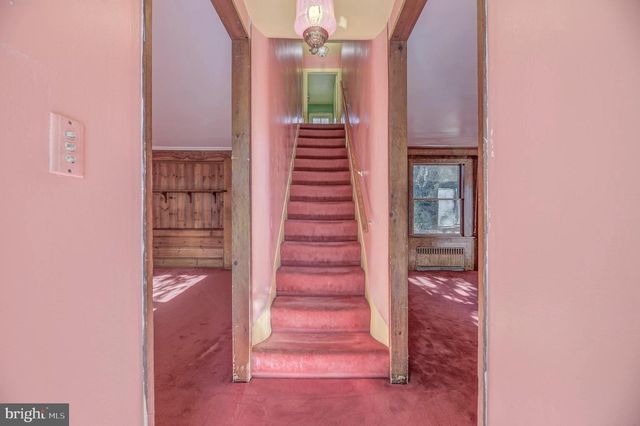 25 ELM RIDGE RD, Pennington, NJ 08534