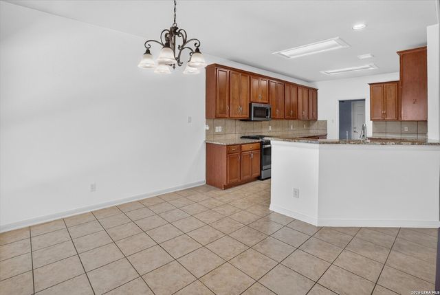 3206 Roan Valley, San Antonio, TX 78259