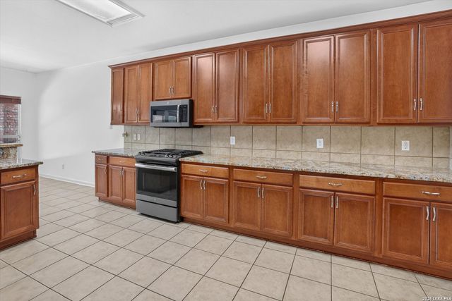 3206 Roan Valley, San Antonio, TX 78259