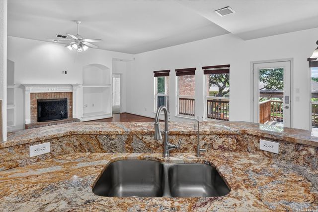 3206 Roan Valley, San Antonio, TX 78259