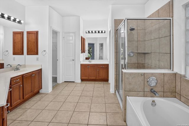 3206 Roan Valley, San Antonio, TX 78259