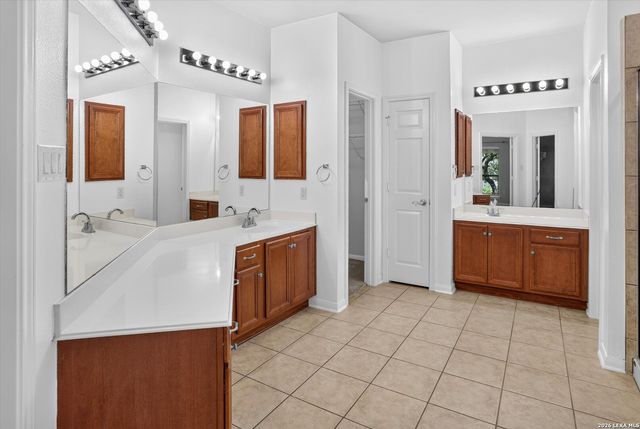 3206 Roan Valley, San Antonio, TX 78259
