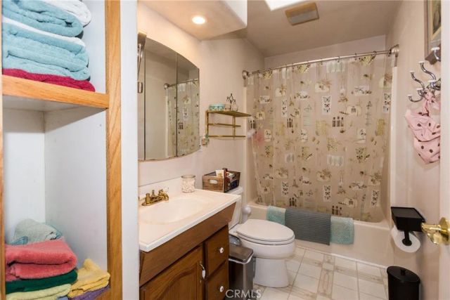 4627 W 166th, Lawndale, CA 90260