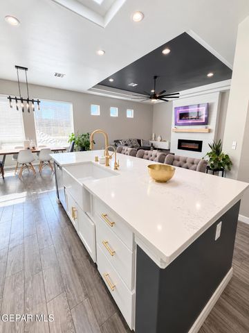 12339 BUCKLEY GROVE Court, El Paso, TX 79928