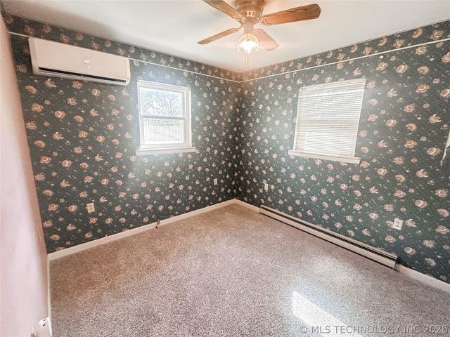 420502 E 1170 Road, Eufaula, OK 74432